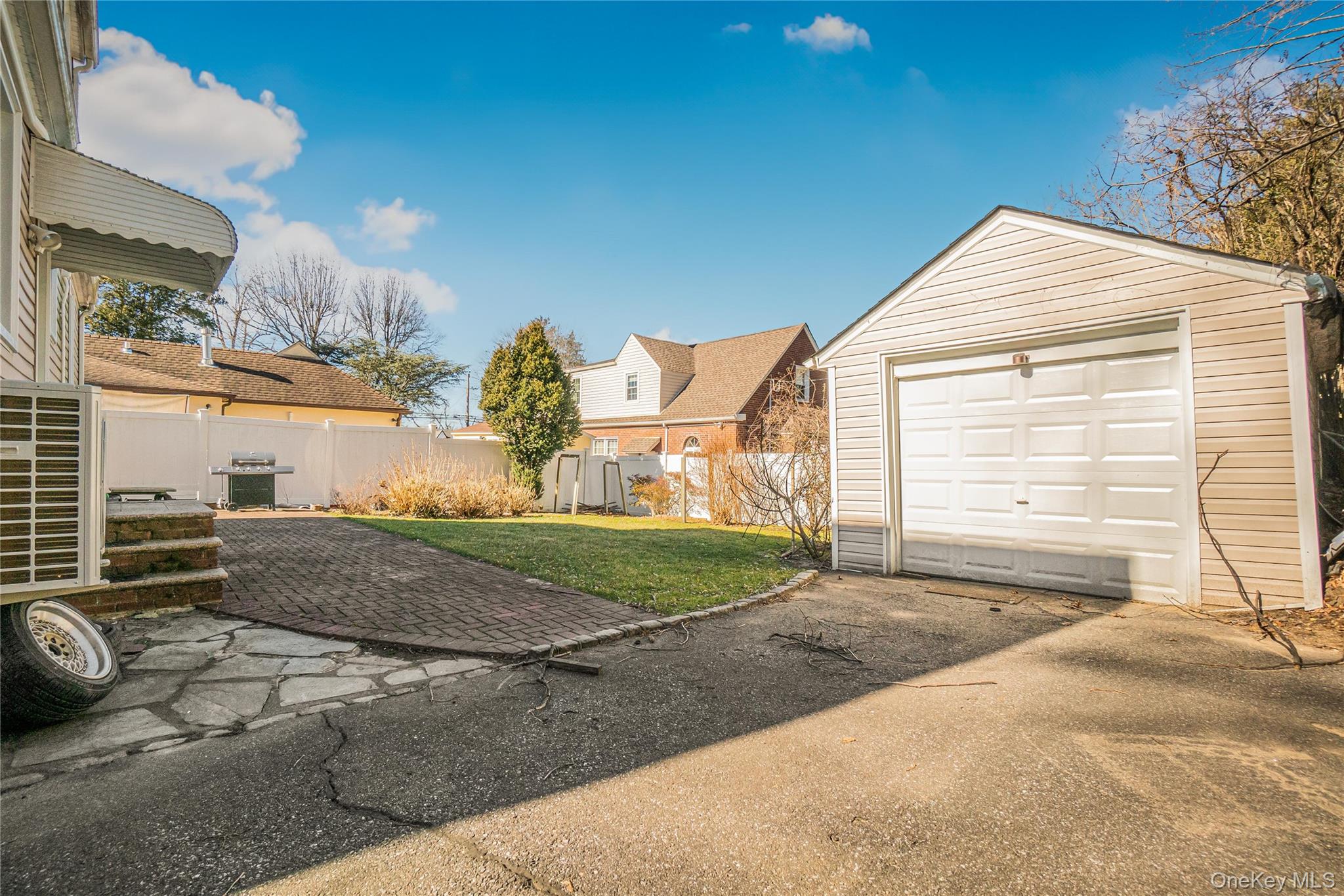 15 Broadway Property Photo 25