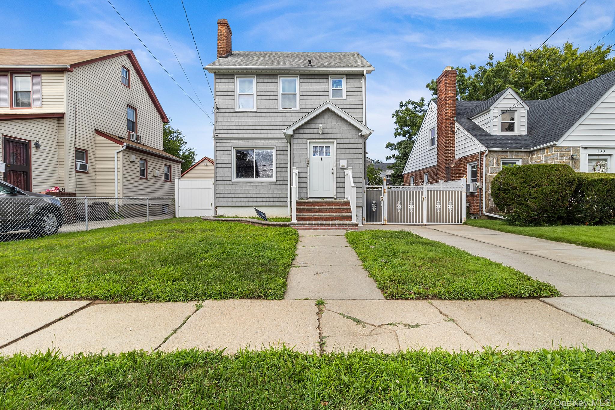129 Lawson Street Property Photo 2