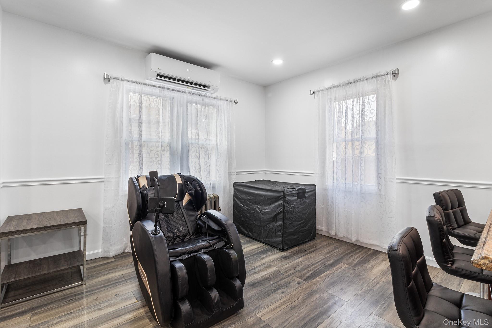 129 Lawson Street Property Photo 7