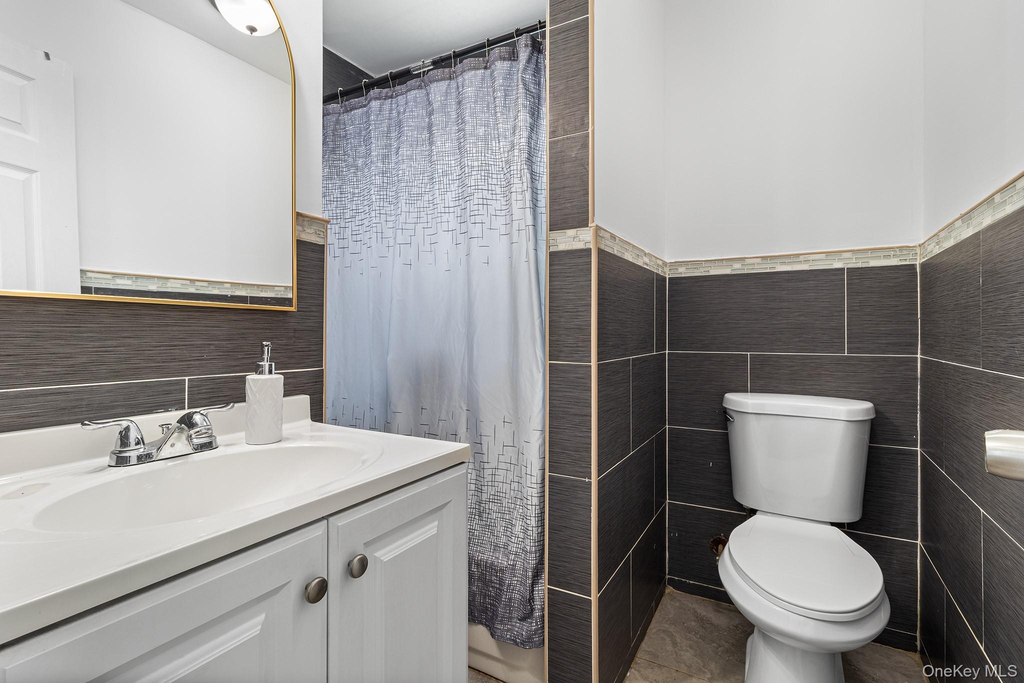 129 Lawson Street Property Photo 18