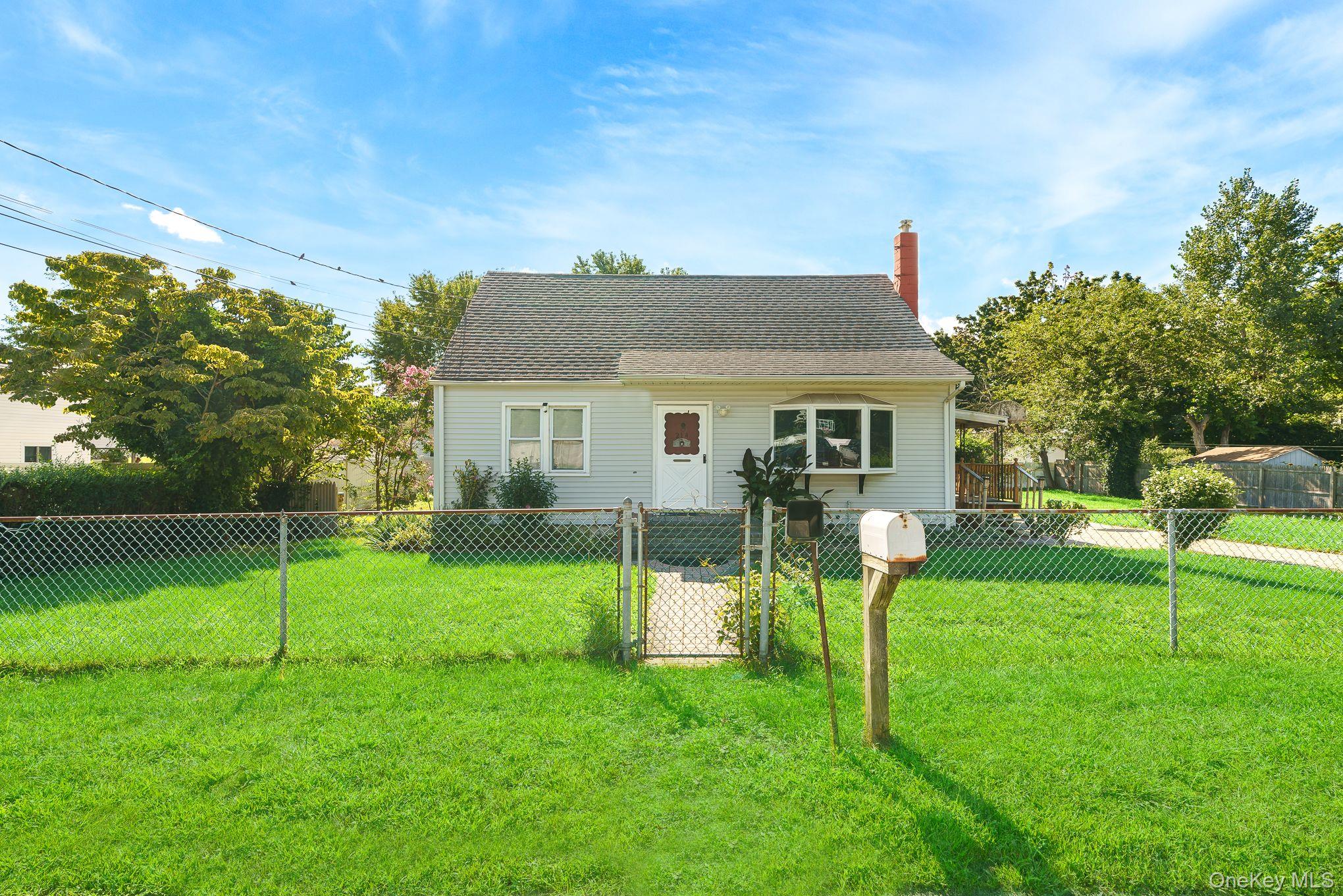 214 Root Avenue Property Photo 1
