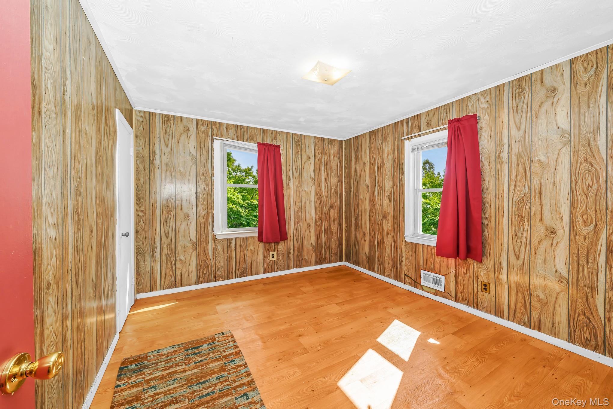 214 Root Avenue Property Photo 11