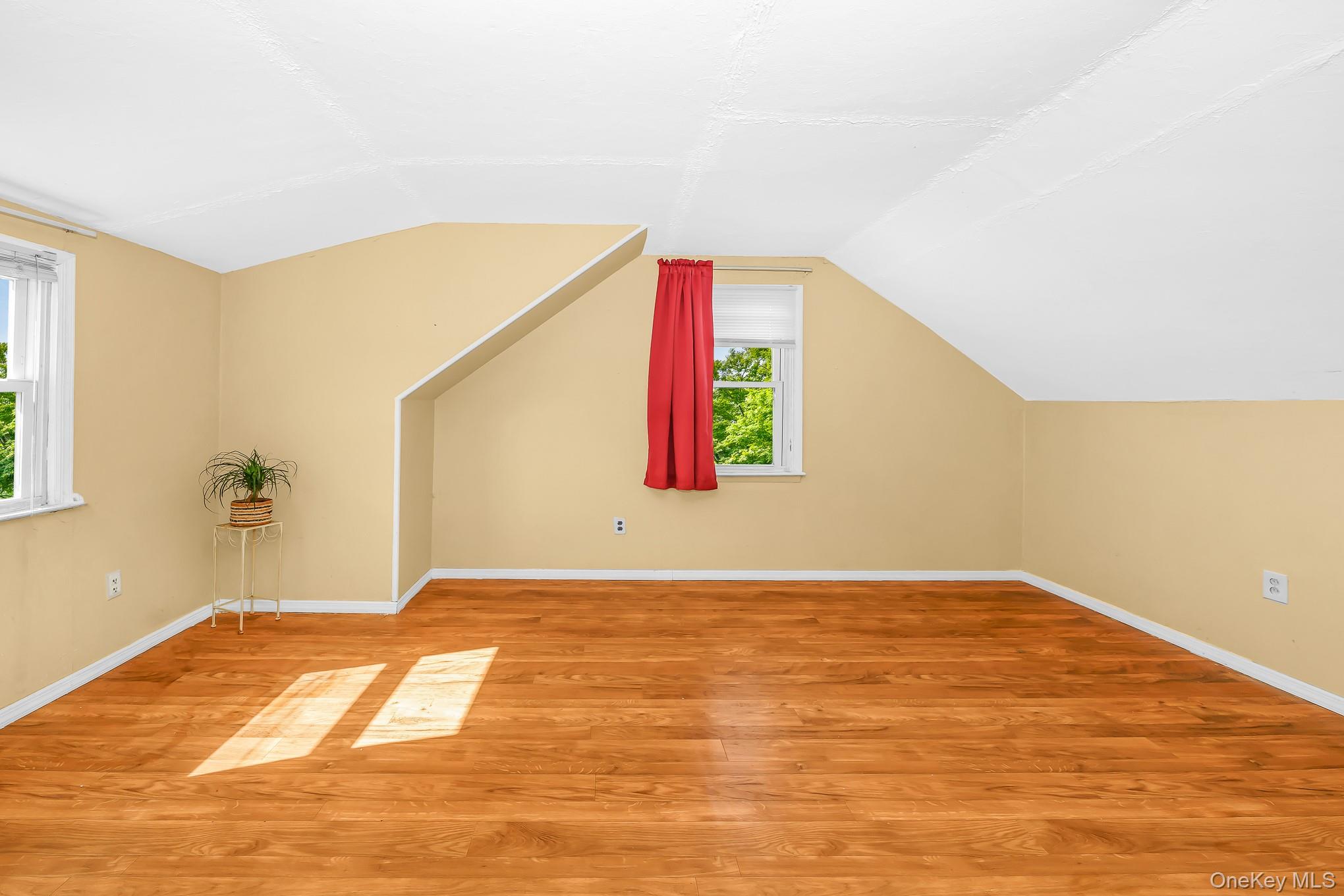 214 Root Avenue Property Photo 17