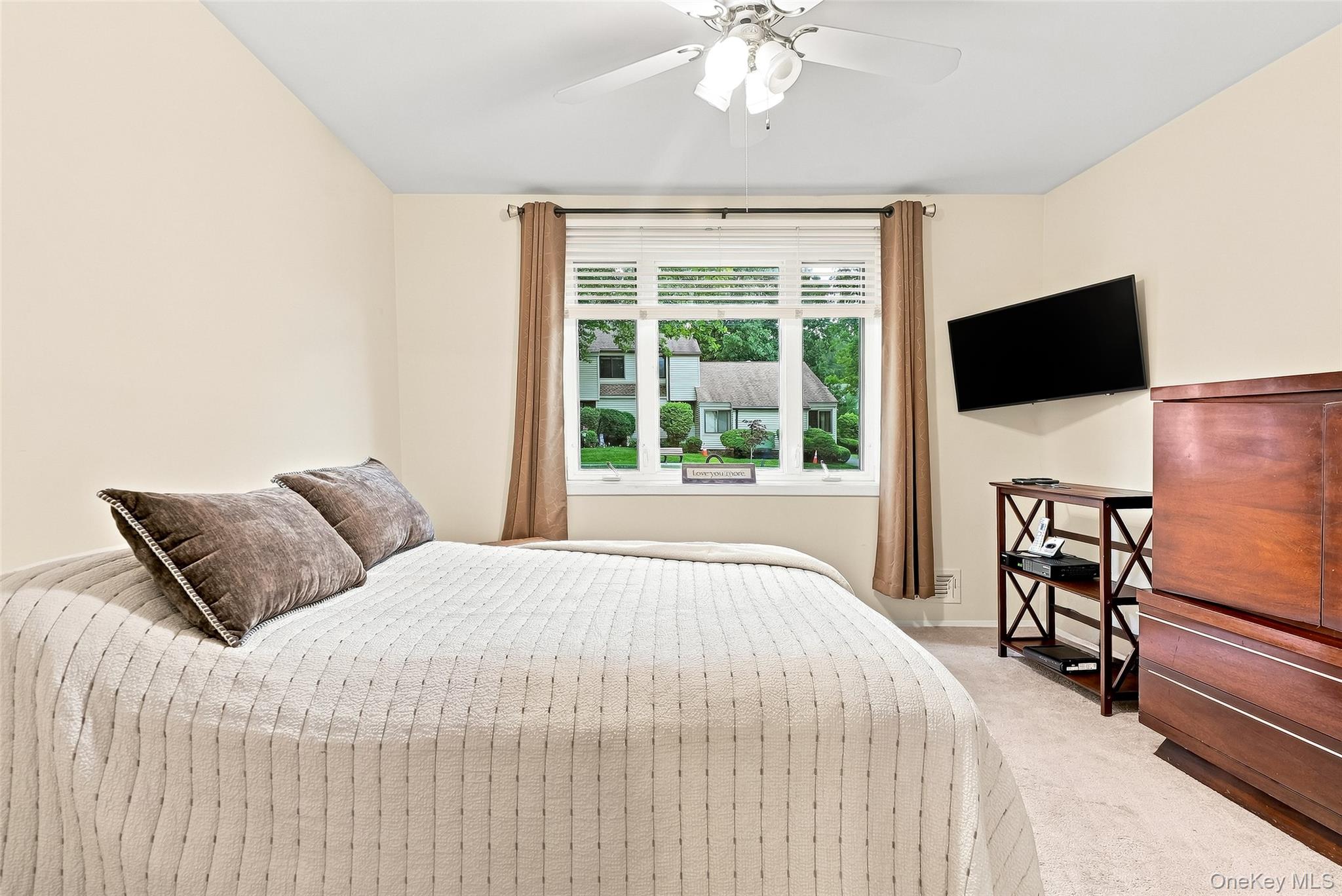 43 Jefferson Oval A Property Photo 22