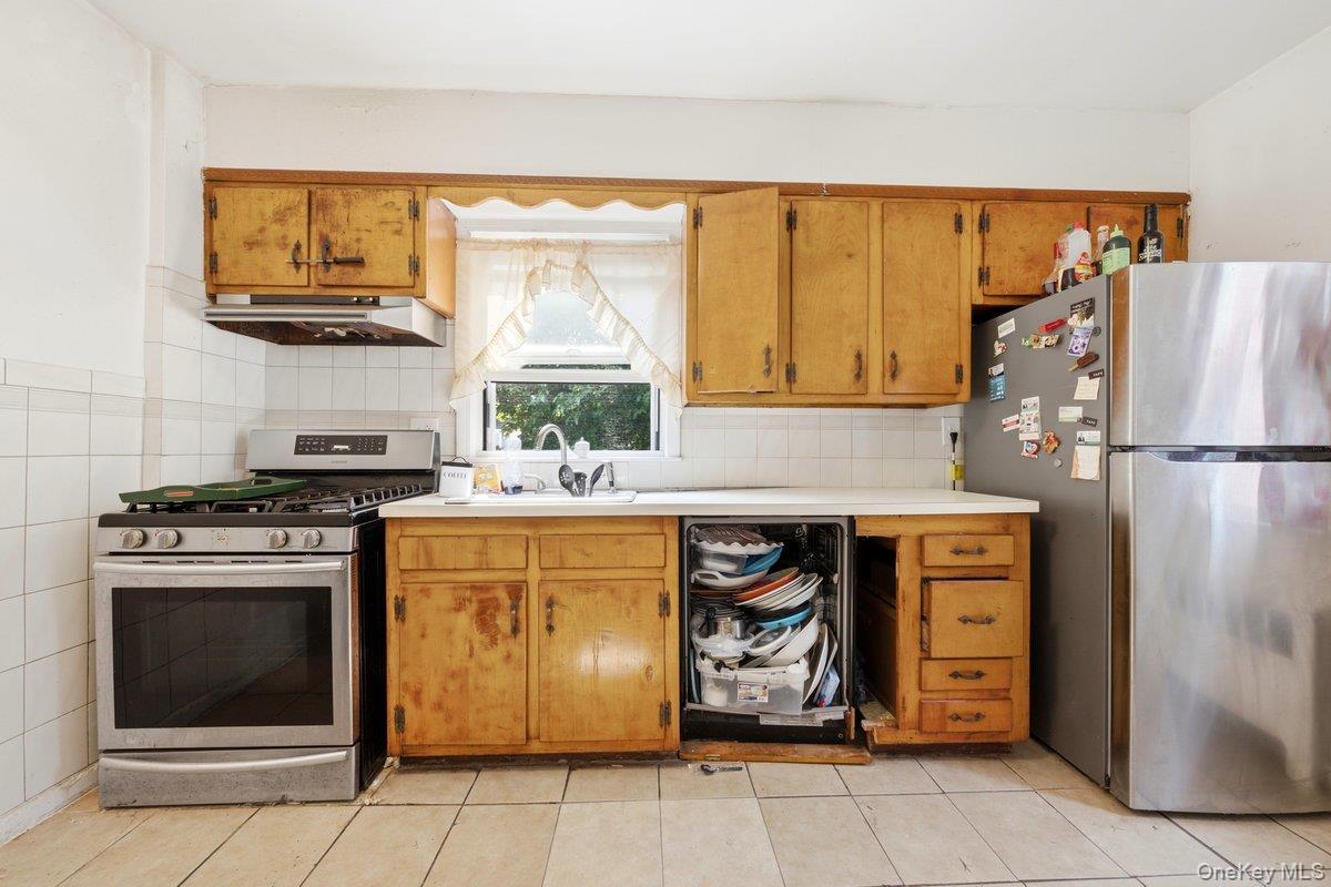 290 First Street Property Photo 3