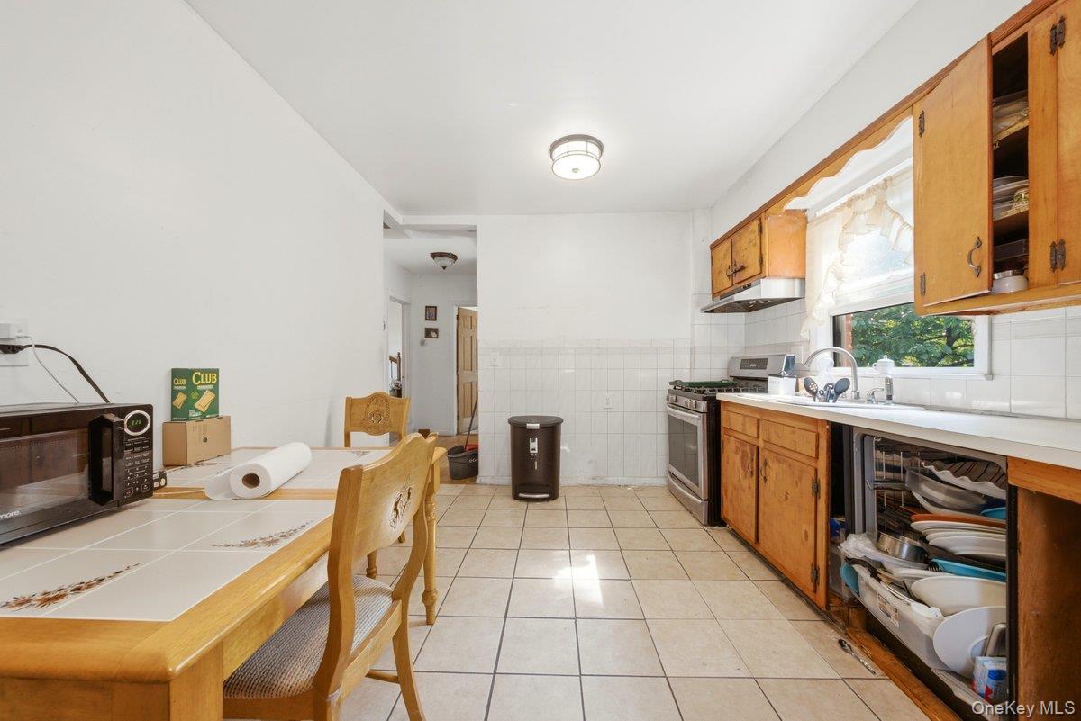 290 First Street Property Photo 4