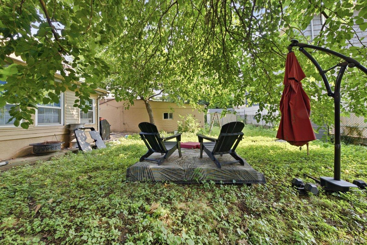 290 First Street Property Photo 22