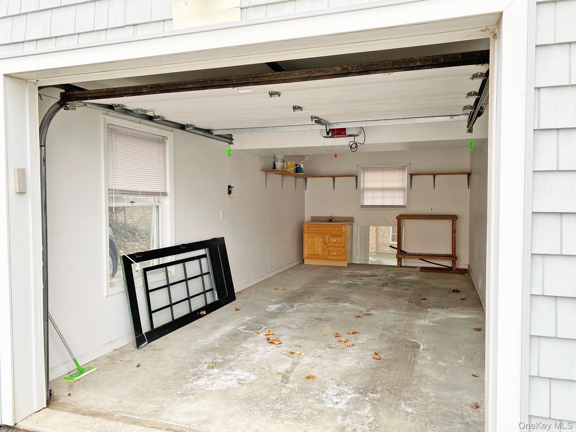 22 Washington Ave, 2nd Property Photo 6