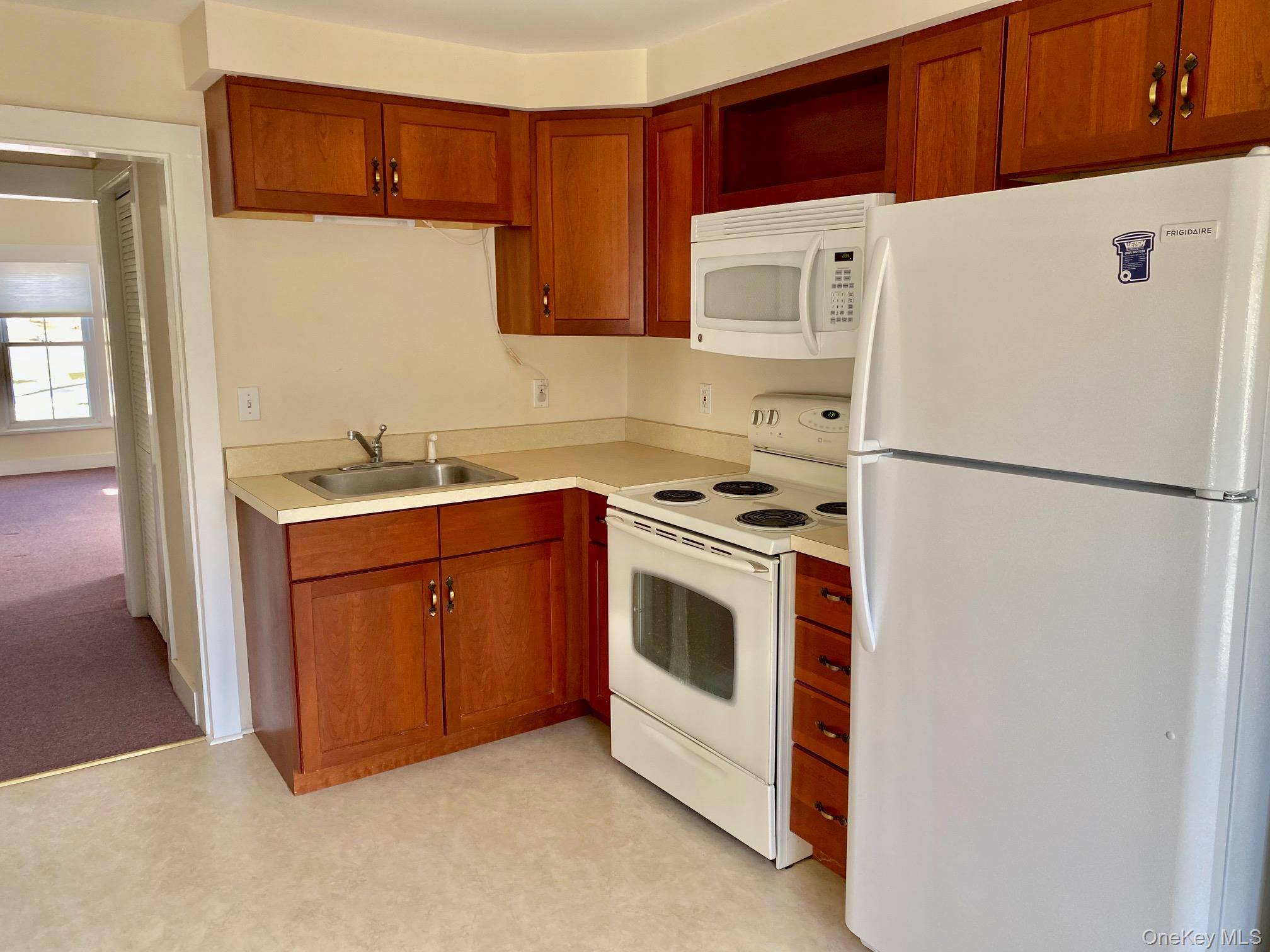 22 Washington Ave, 2nd Property Photo 7