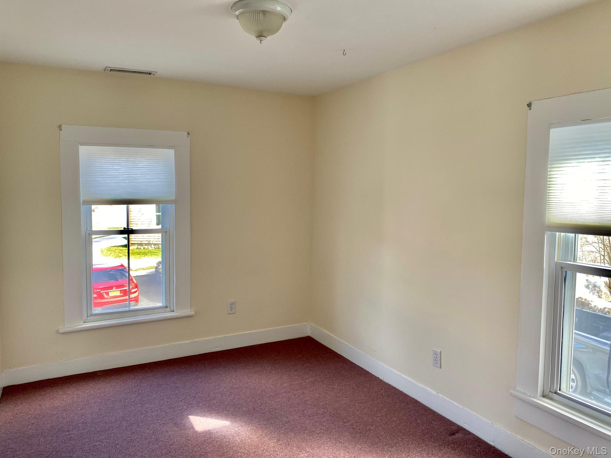 22 Washington Ave, 2nd Property Photo 10