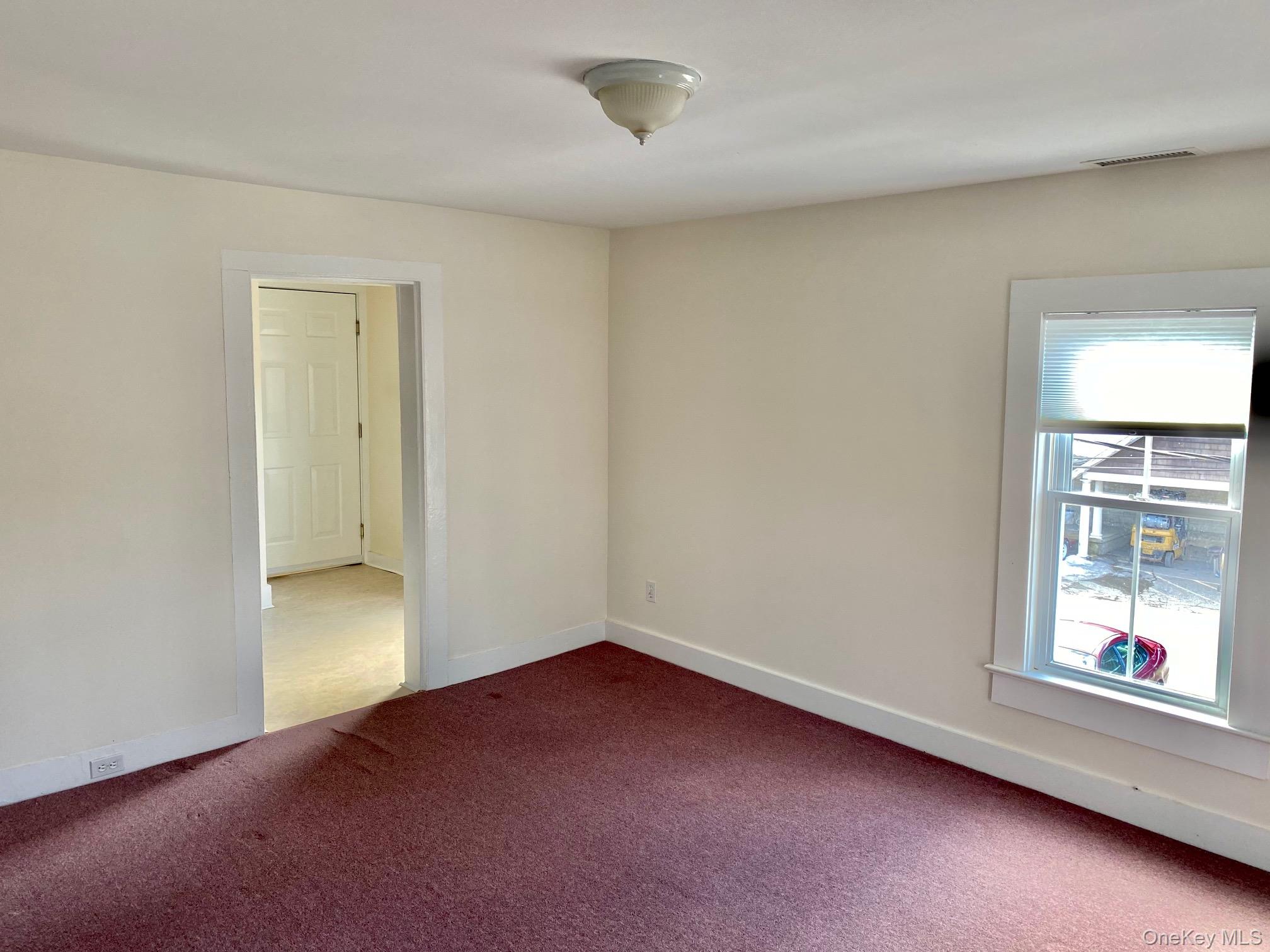 22 Washington Ave, 2nd Property Photo 12
