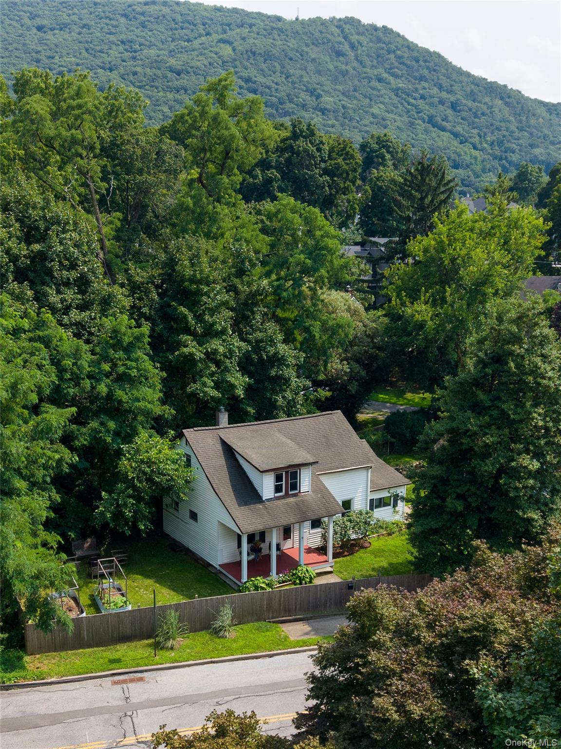 9 Washington Avenue Property Photo 16