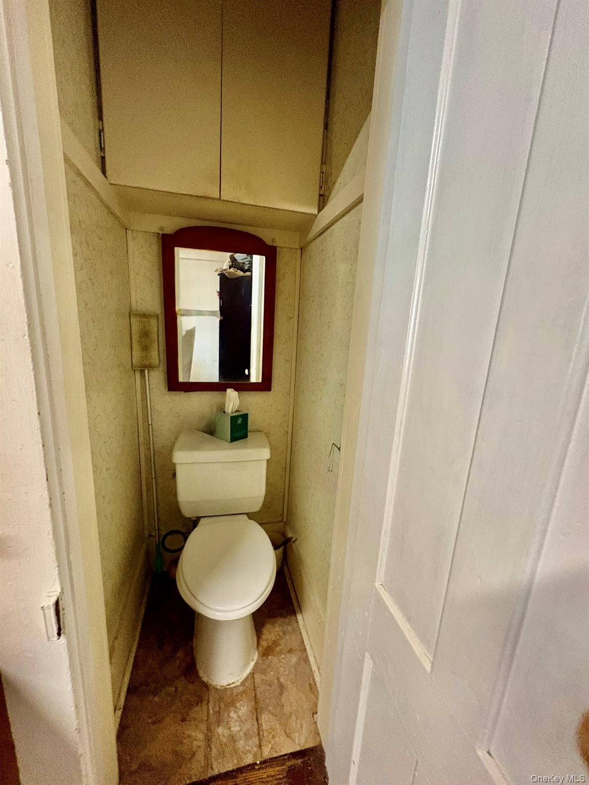 5 Riverside Drive Property Photo 14