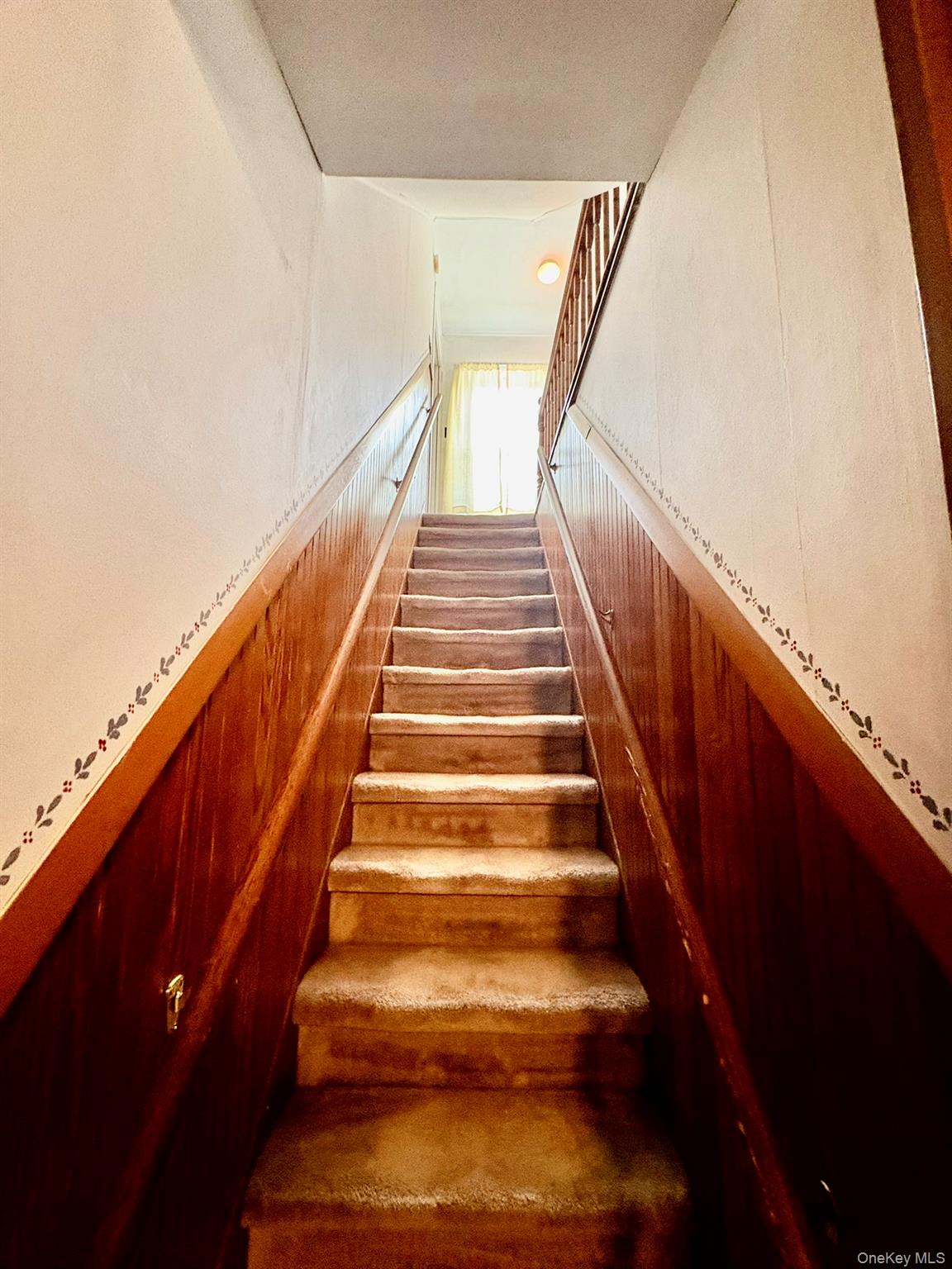 5 Riverside Drive Property Photo 15