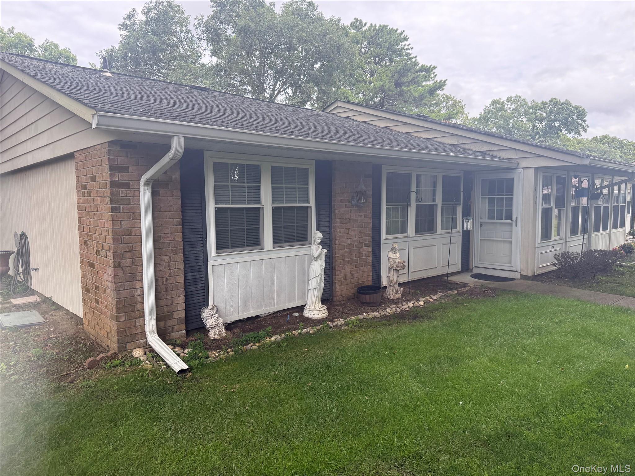 333 A Woodbridge Property Photo 3
