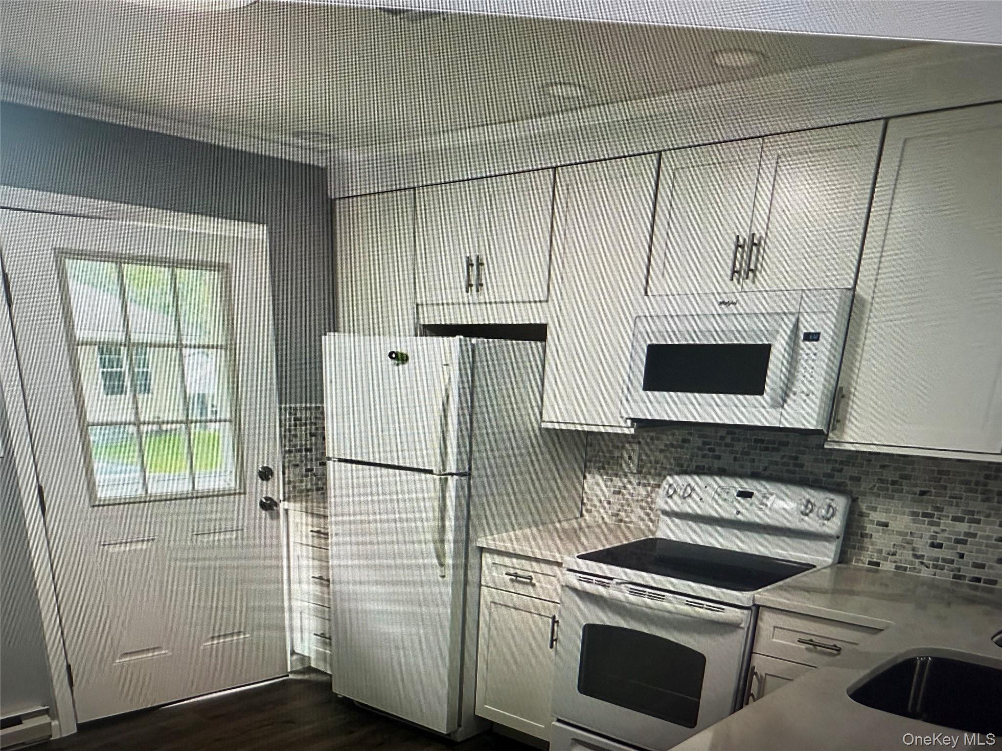 333 A Woodbridge Property Photo 12