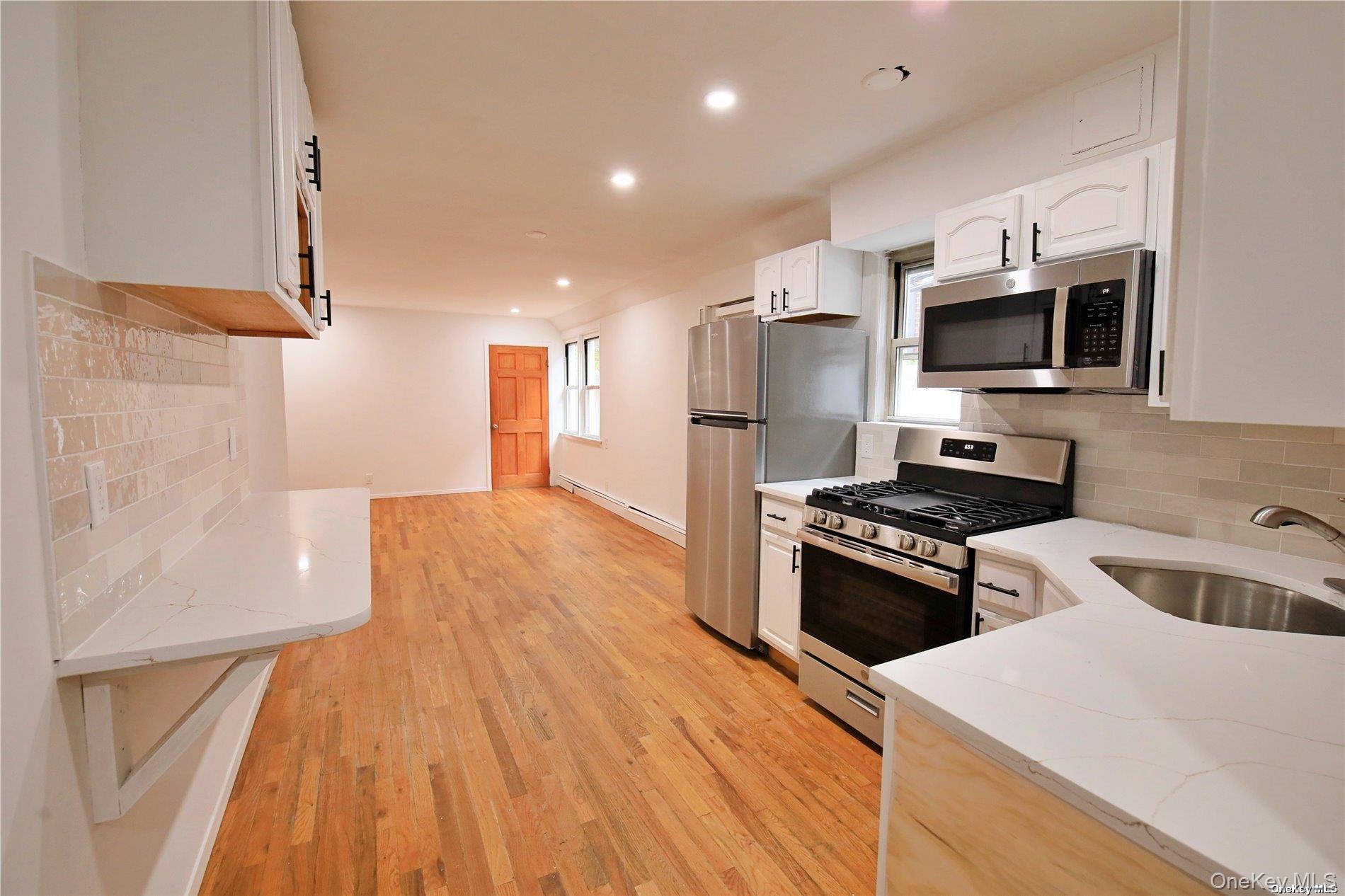 750 E Broadway C2 Property Photo 2