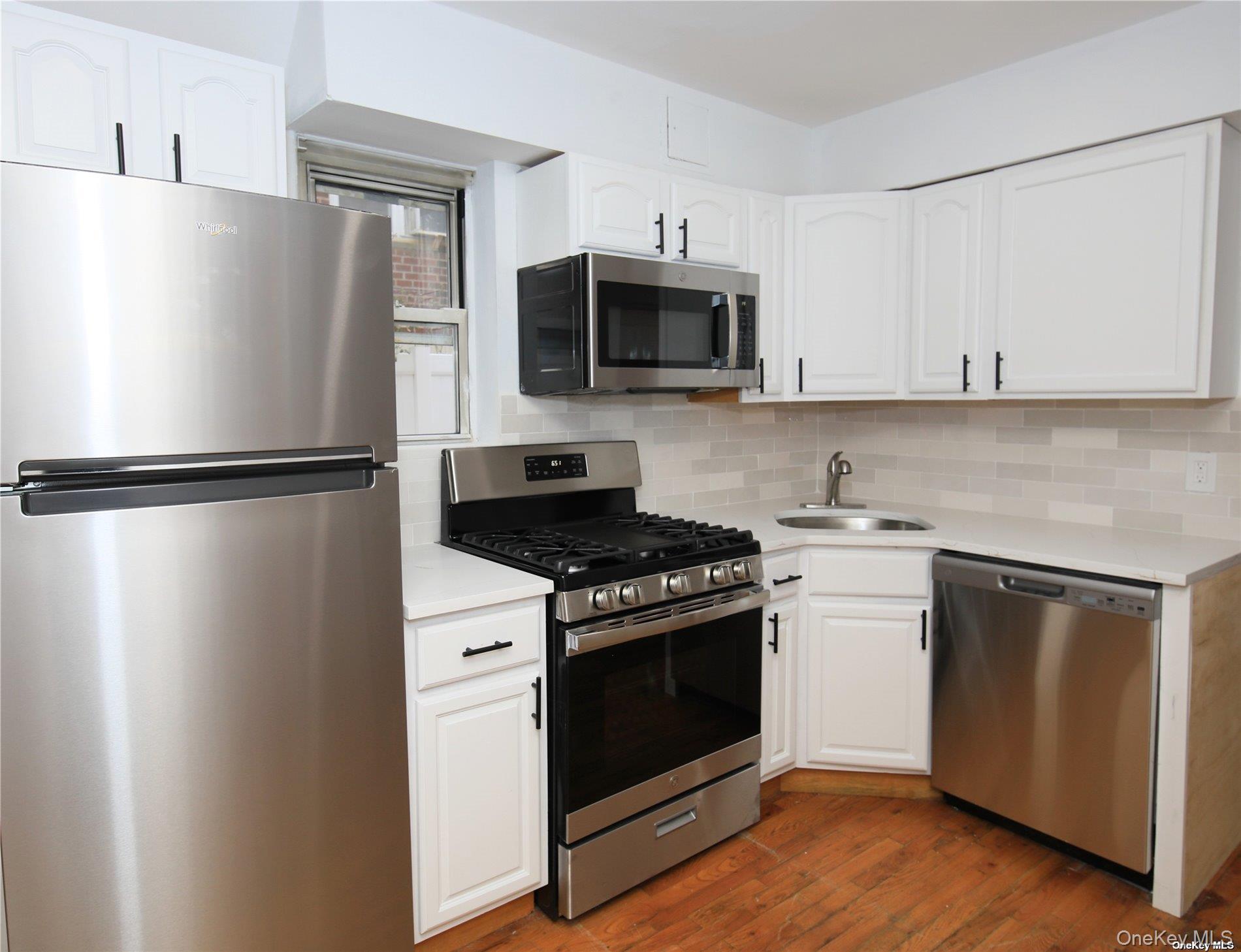 750 E Broadway C2 Property Photo 3