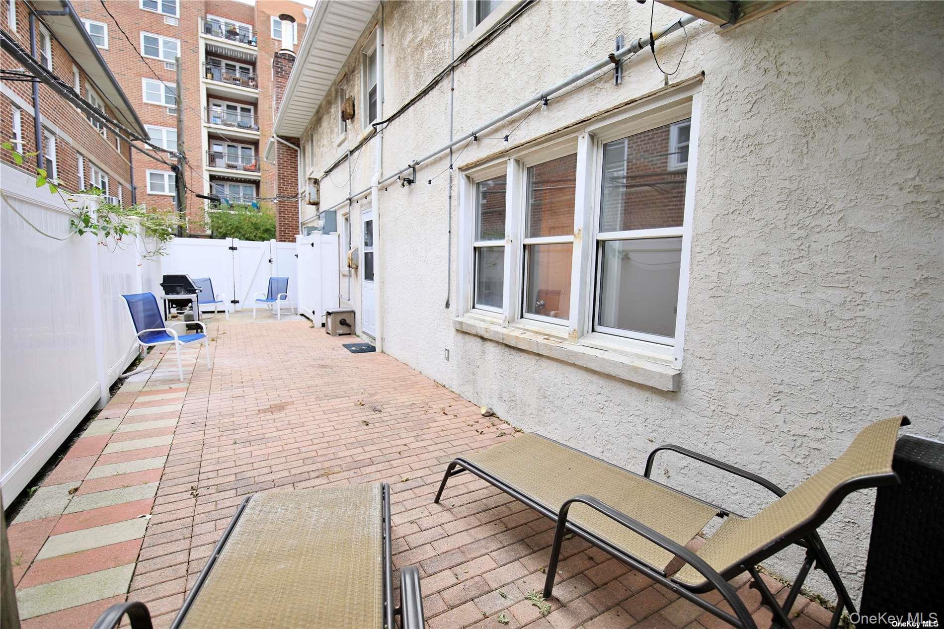 750 E Broadway C2 Property Photo 17