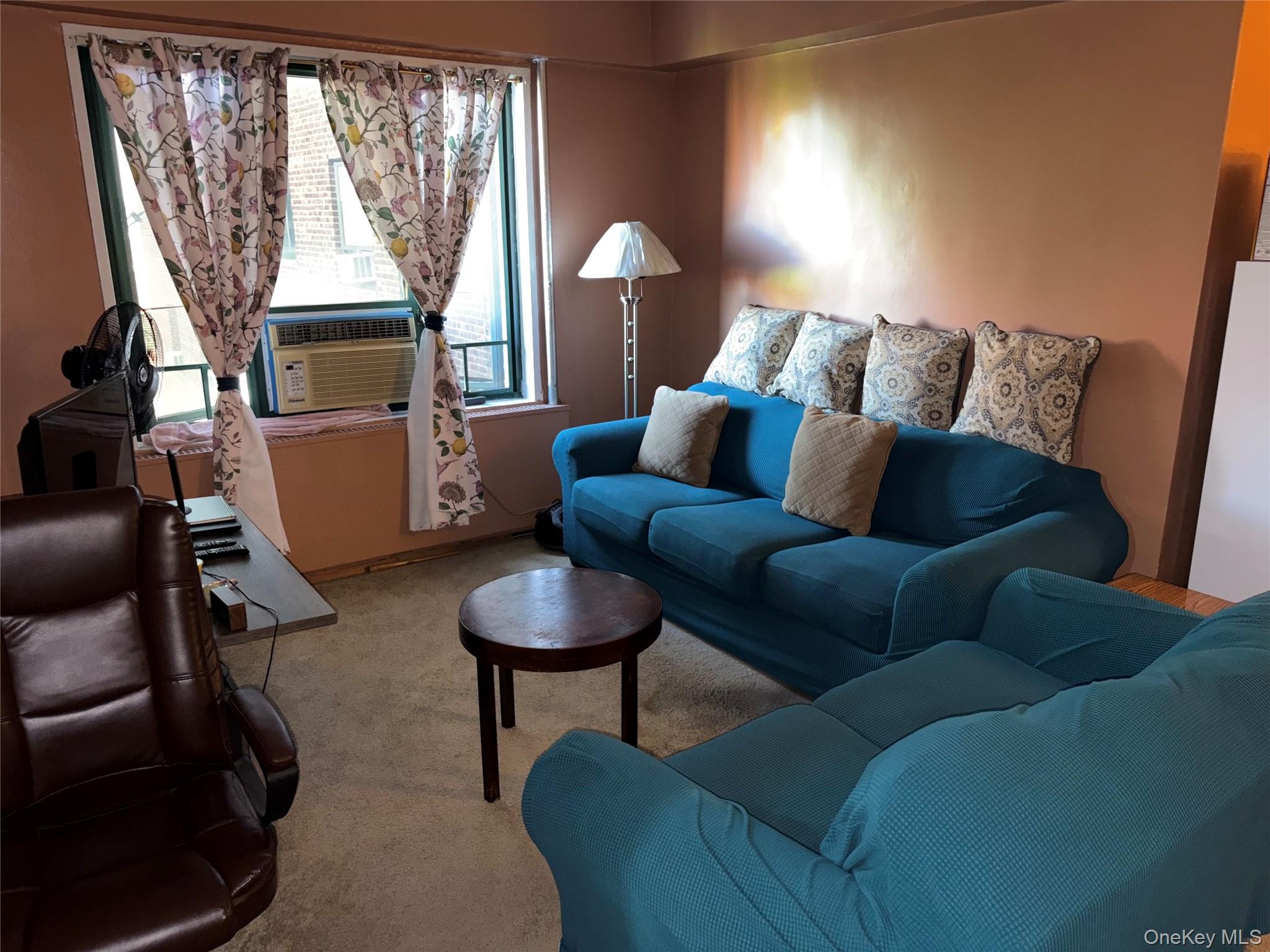 1501 Metropolitan Avenue 10d Property Photo 7