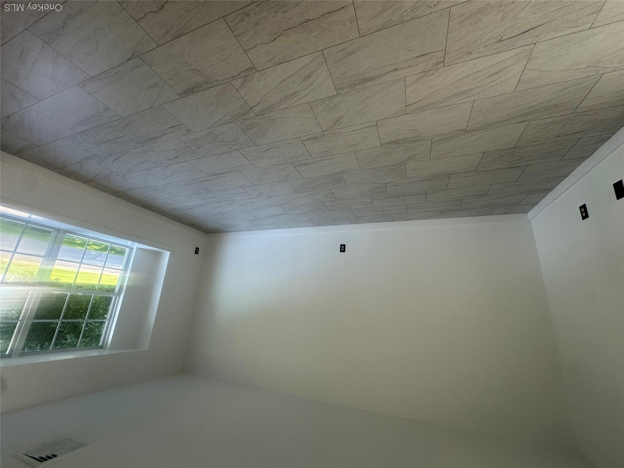 256 Quassaick Avenue Property Photo 14