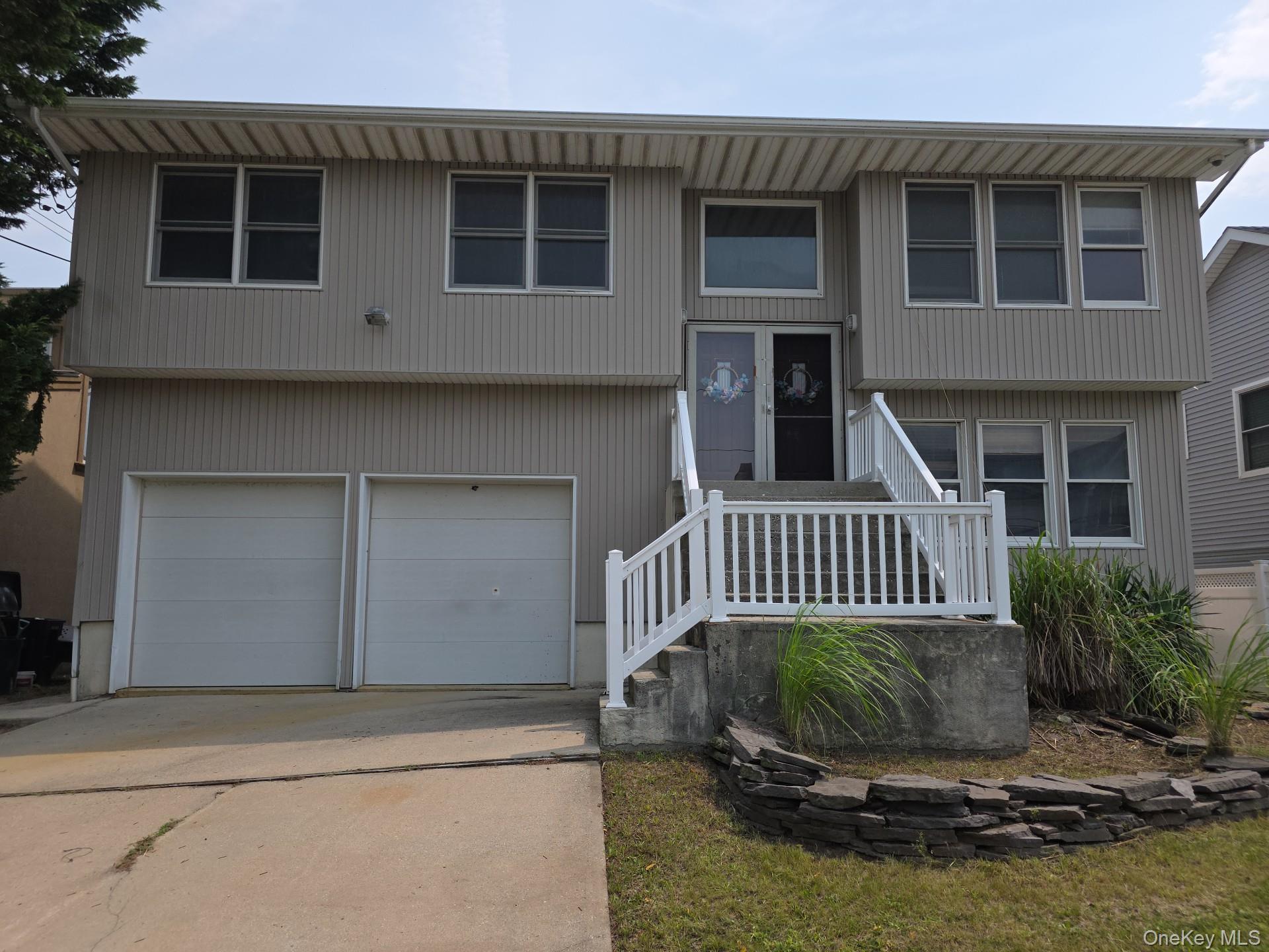 2871 Shore Road Property Photo 2