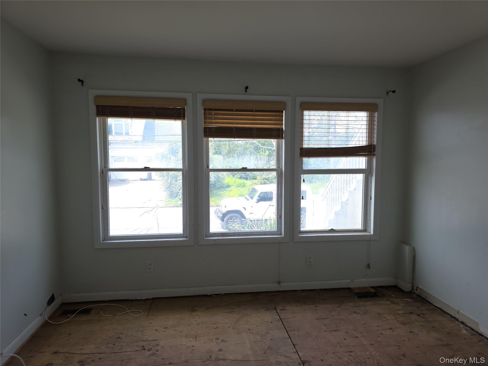 2871 Shore Road Property Photo 10