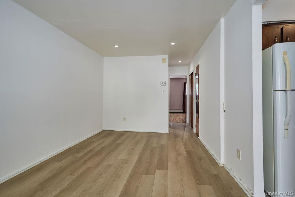 268 Throggs Neck Boulevard Property Photo 8