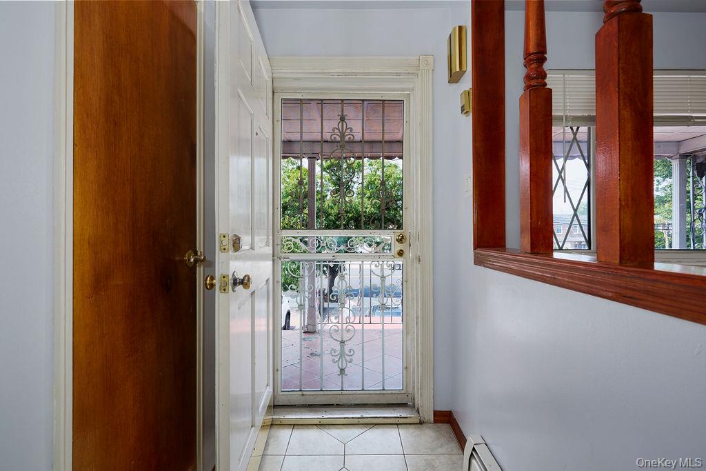 268 Throggs Neck Boulevard Property Photo 20