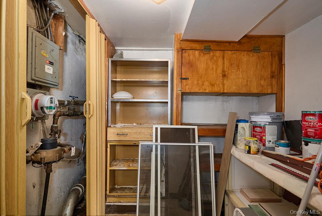 268 Throggs Neck Boulevard Property Photo 39