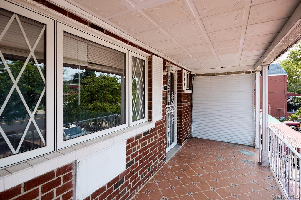 268 Throggs Neck Boulevard Property Photo 48