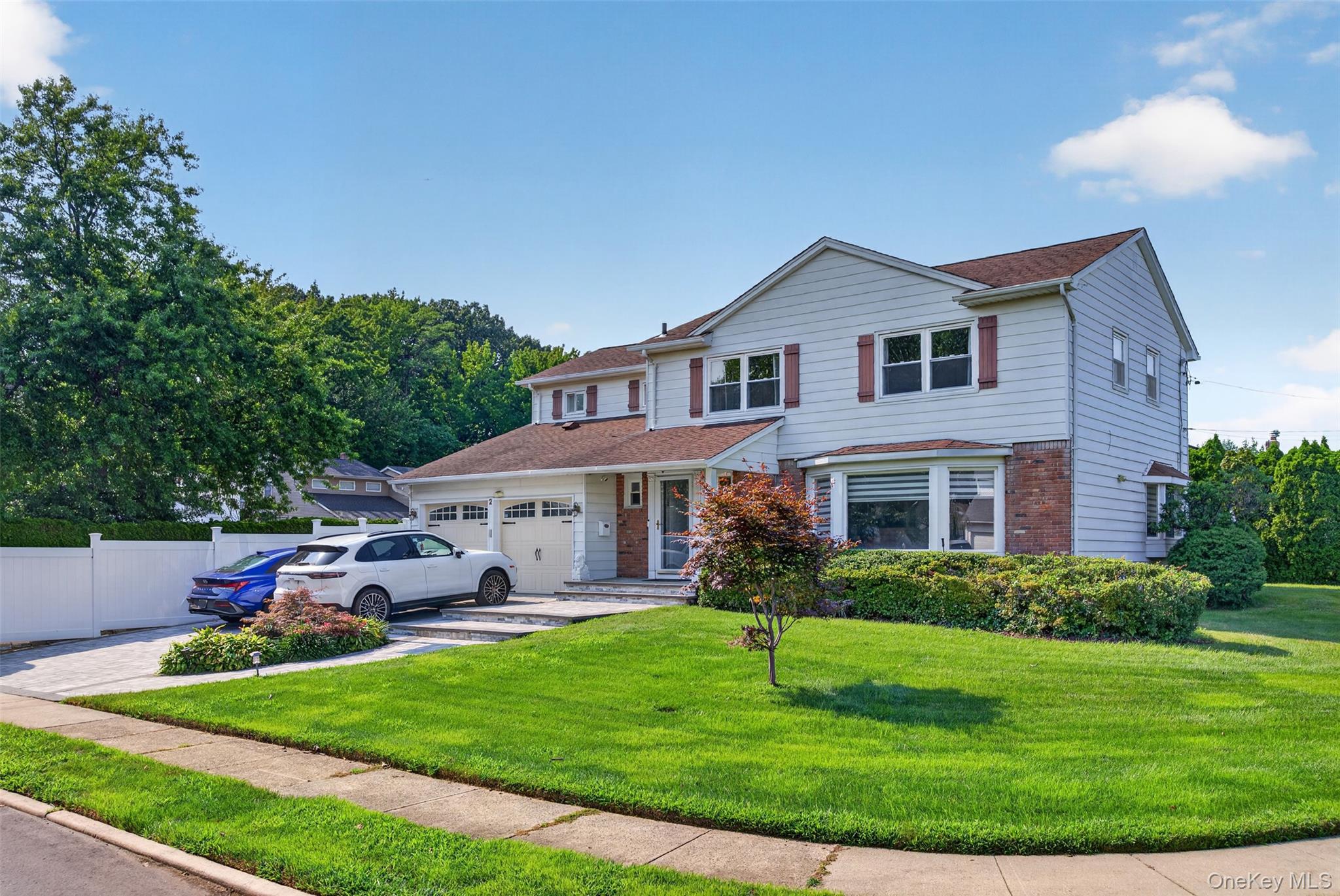 2 Foxhurst Court Property Photo 2