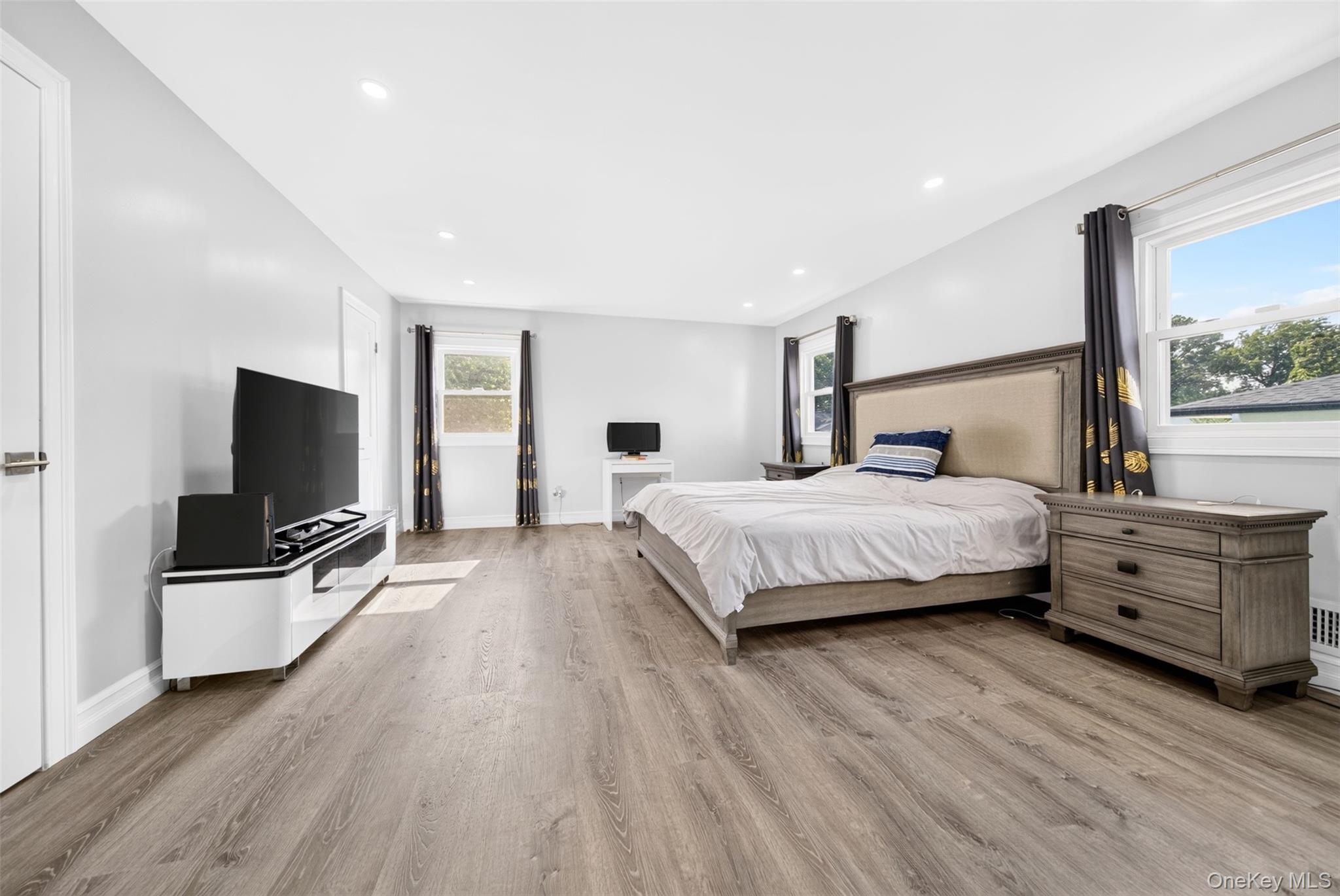2 Foxhurst Court Property Photo 19
