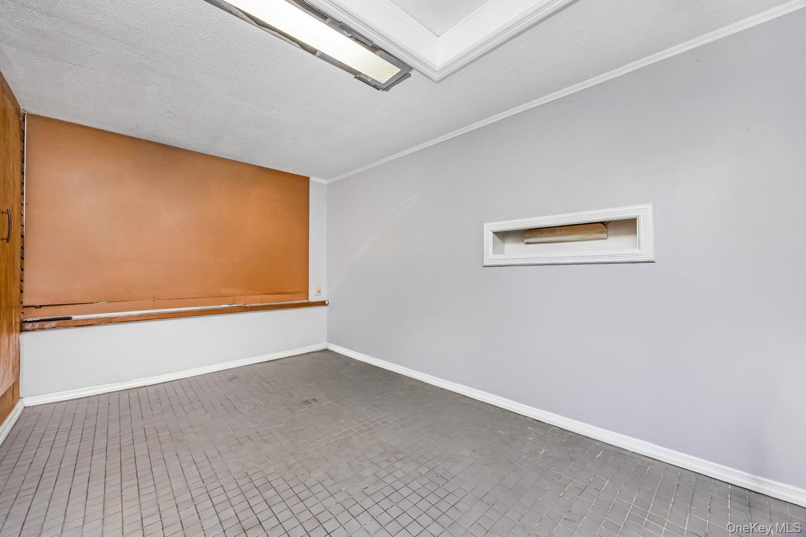 56-23 61st Street Property Photo 28