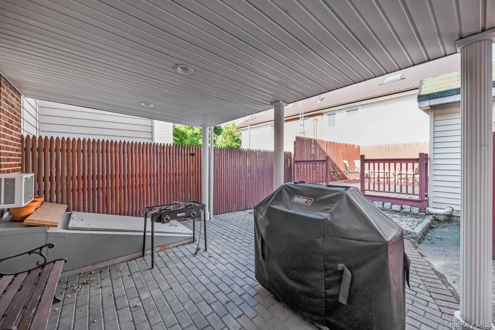 56-23 61st Street Property Photo 33