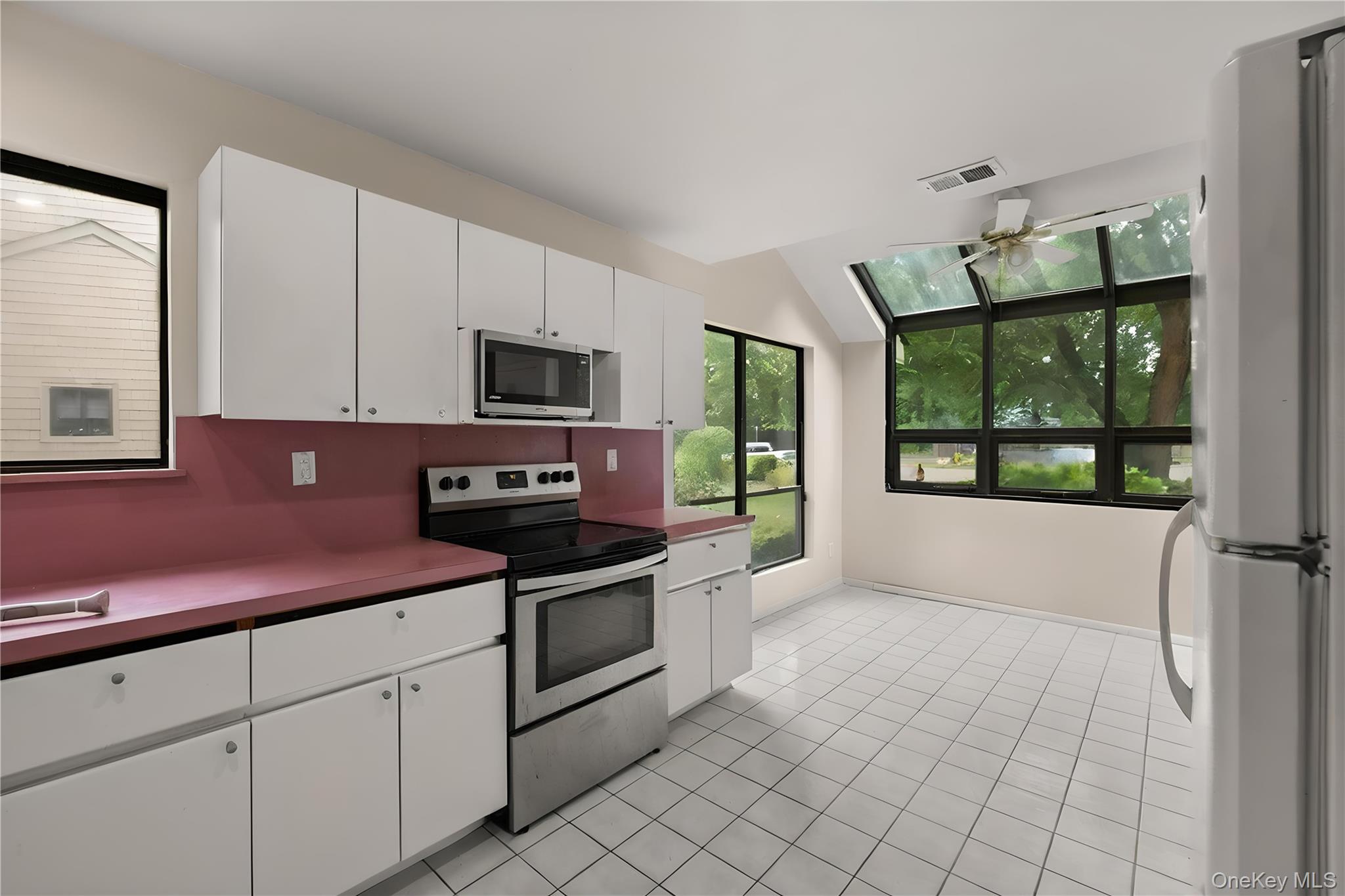 127 Beecher Avenue Extension Property Photo 6