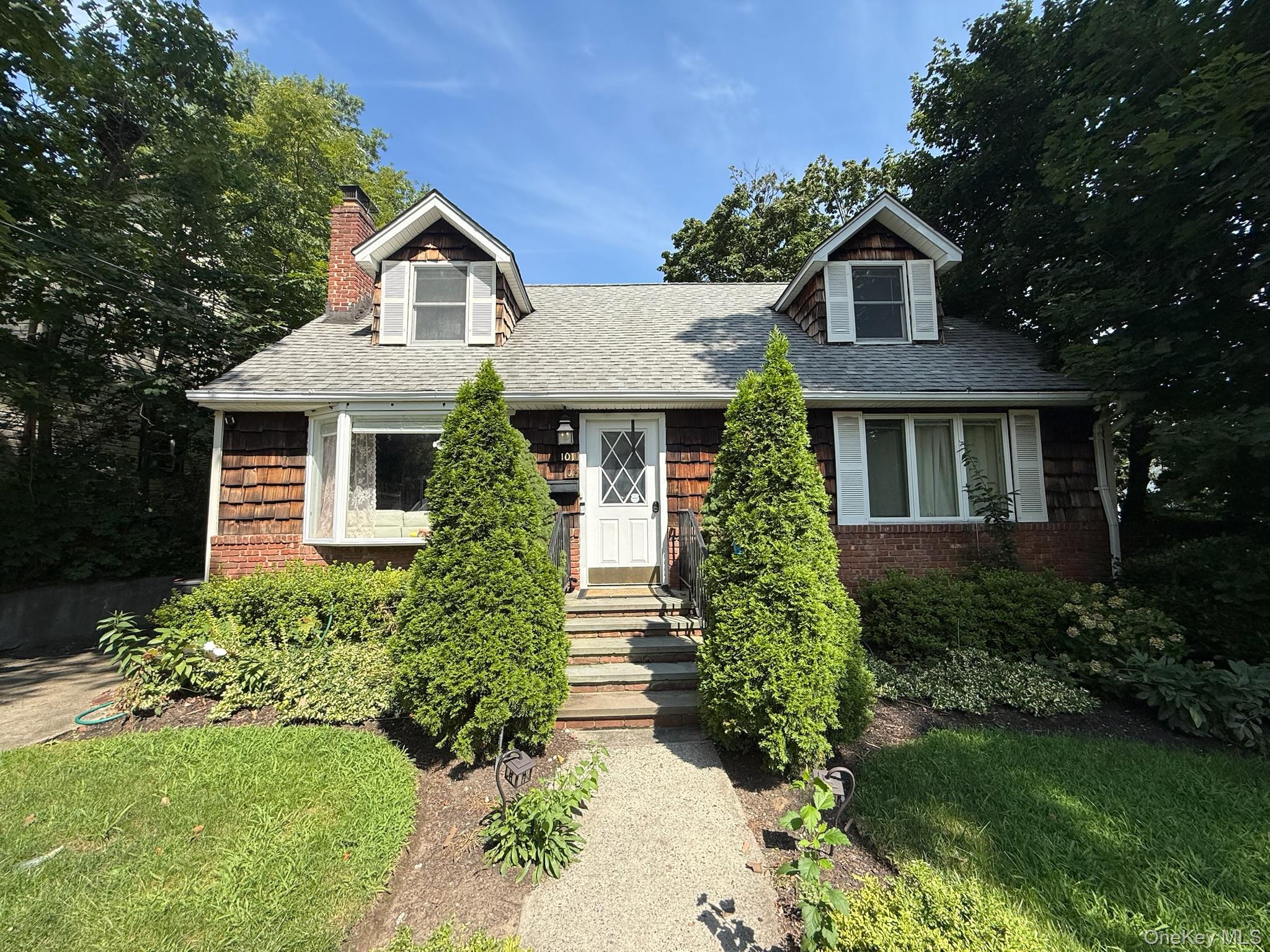 101 Elm Street Property Photo 1