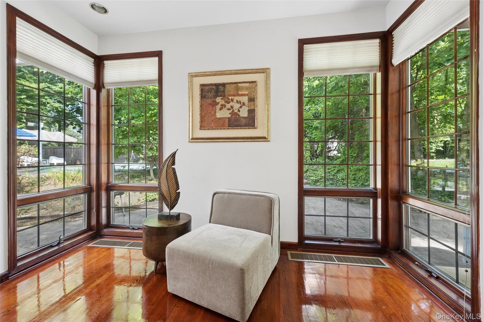 1 Engineers Road Property Photo 12