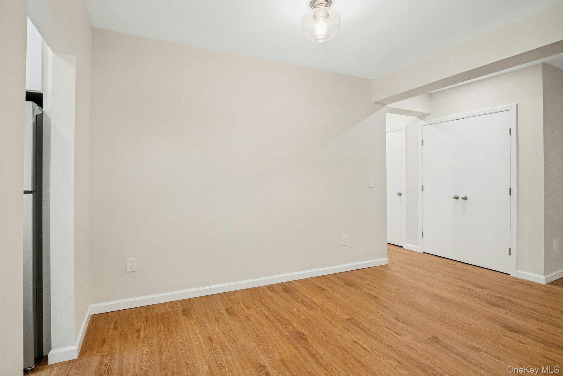 180 E Hartsdale Avenue 1e Property Photo 10