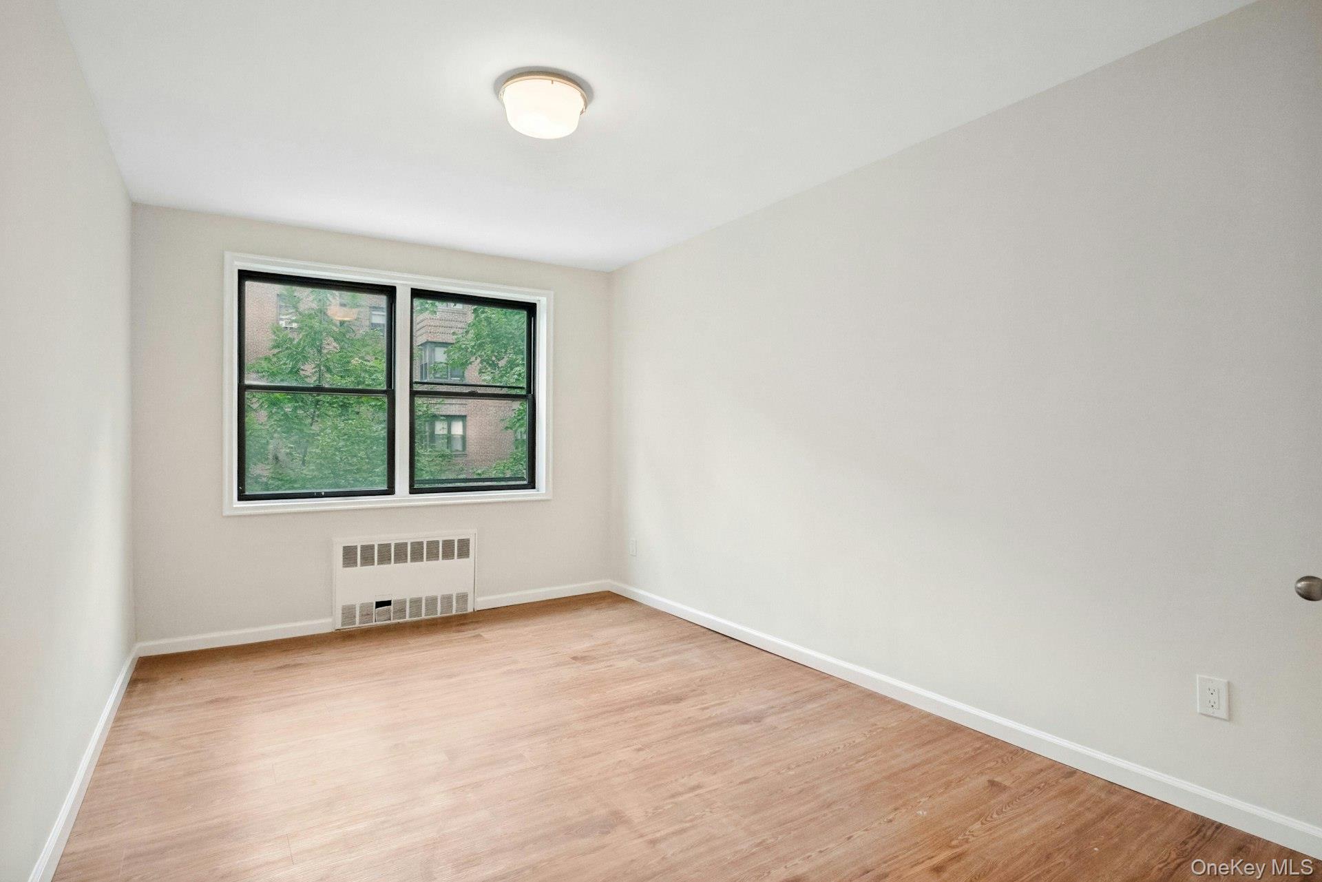 180 E Hartsdale Avenue 1e Property Photo 21