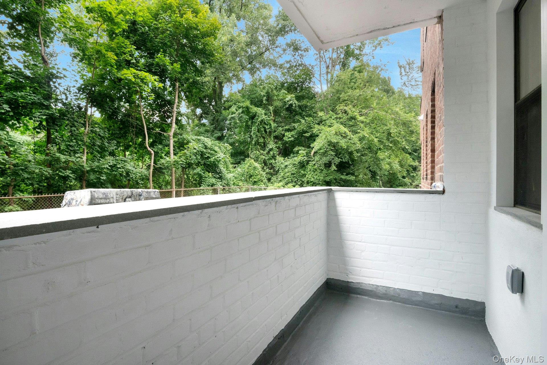 180 E Hartsdale Avenue 1e Property Photo 25