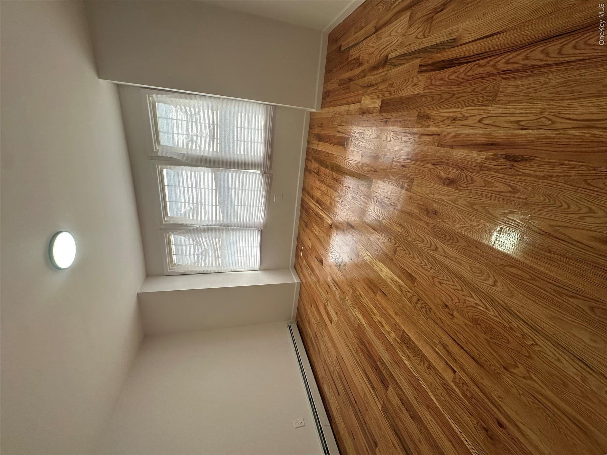 6918 69th Street Property Photo 14