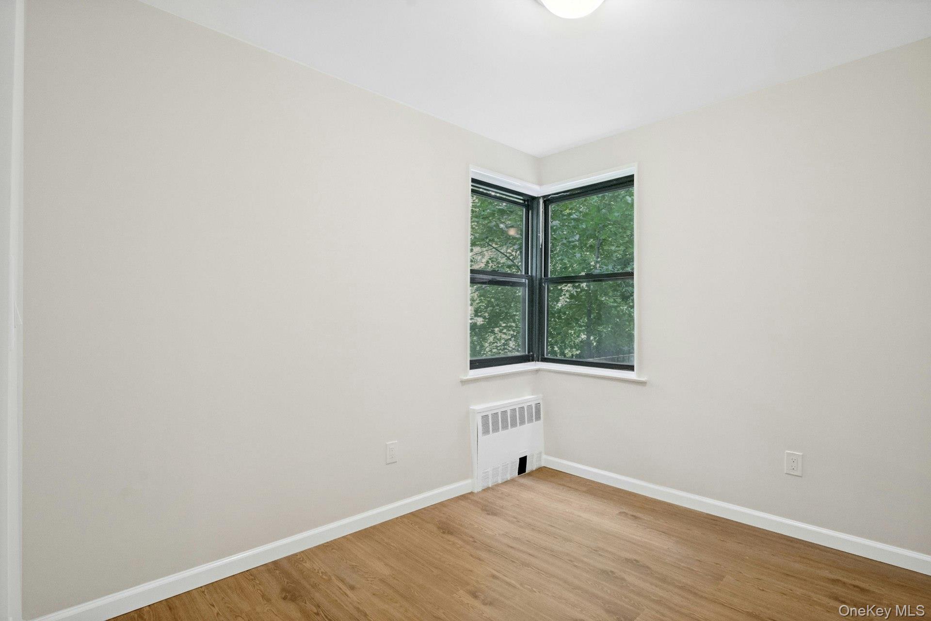 180 E Hartsdale Avenue 1f Property Photo 12
