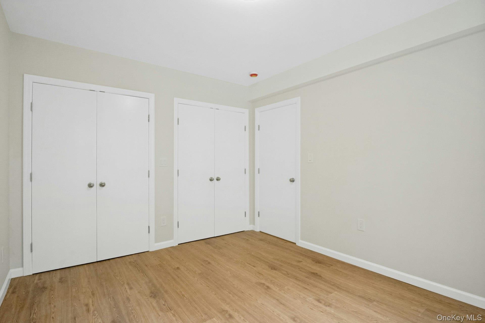 180 E Hartsdale Avenue 1f Property Photo 17