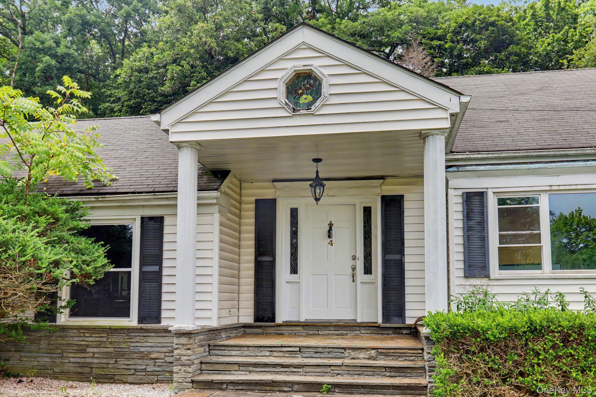 4 Woodward Terrace Property Photo 1