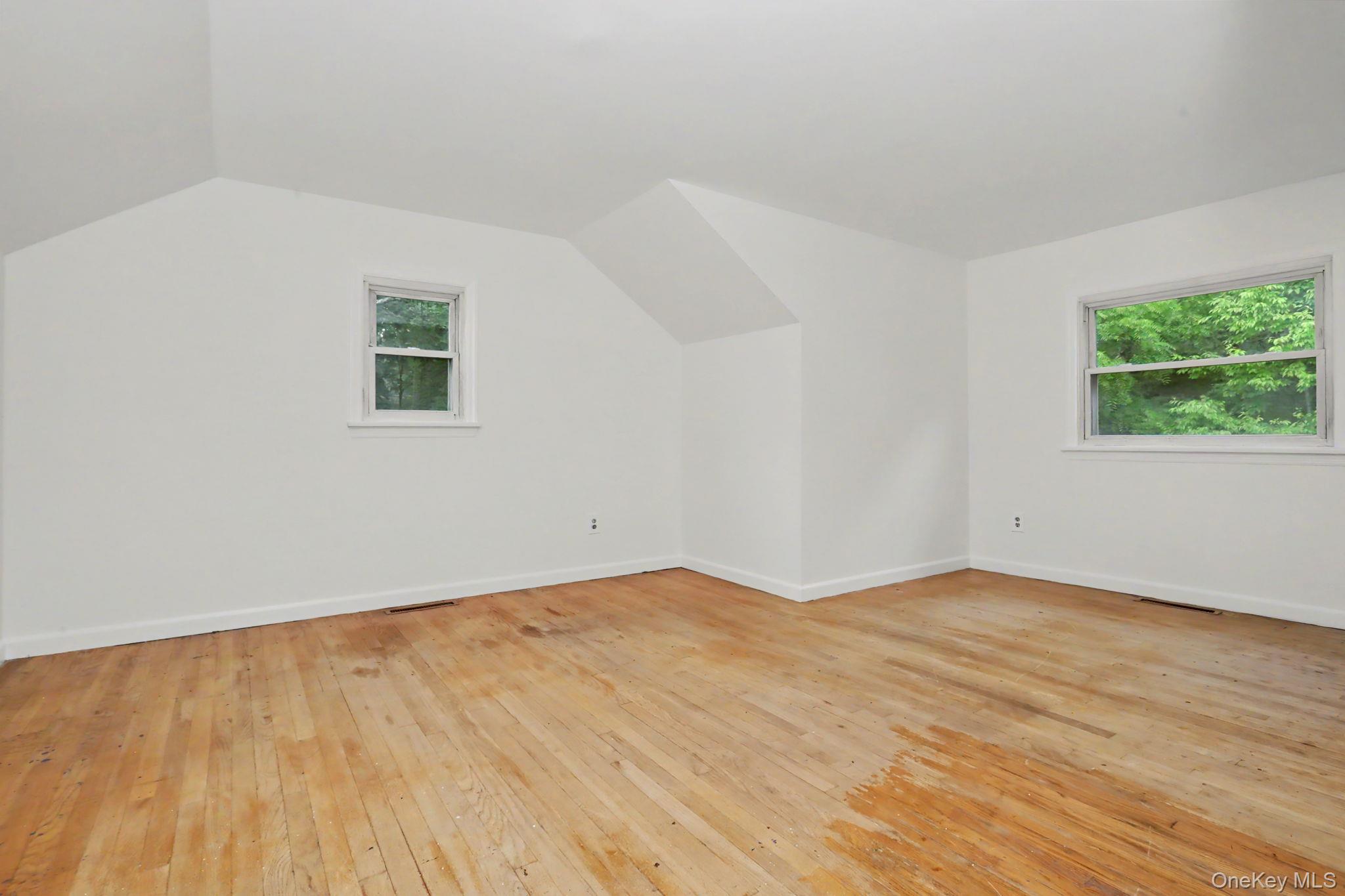 4 Woodward Terrace Property Photo 14