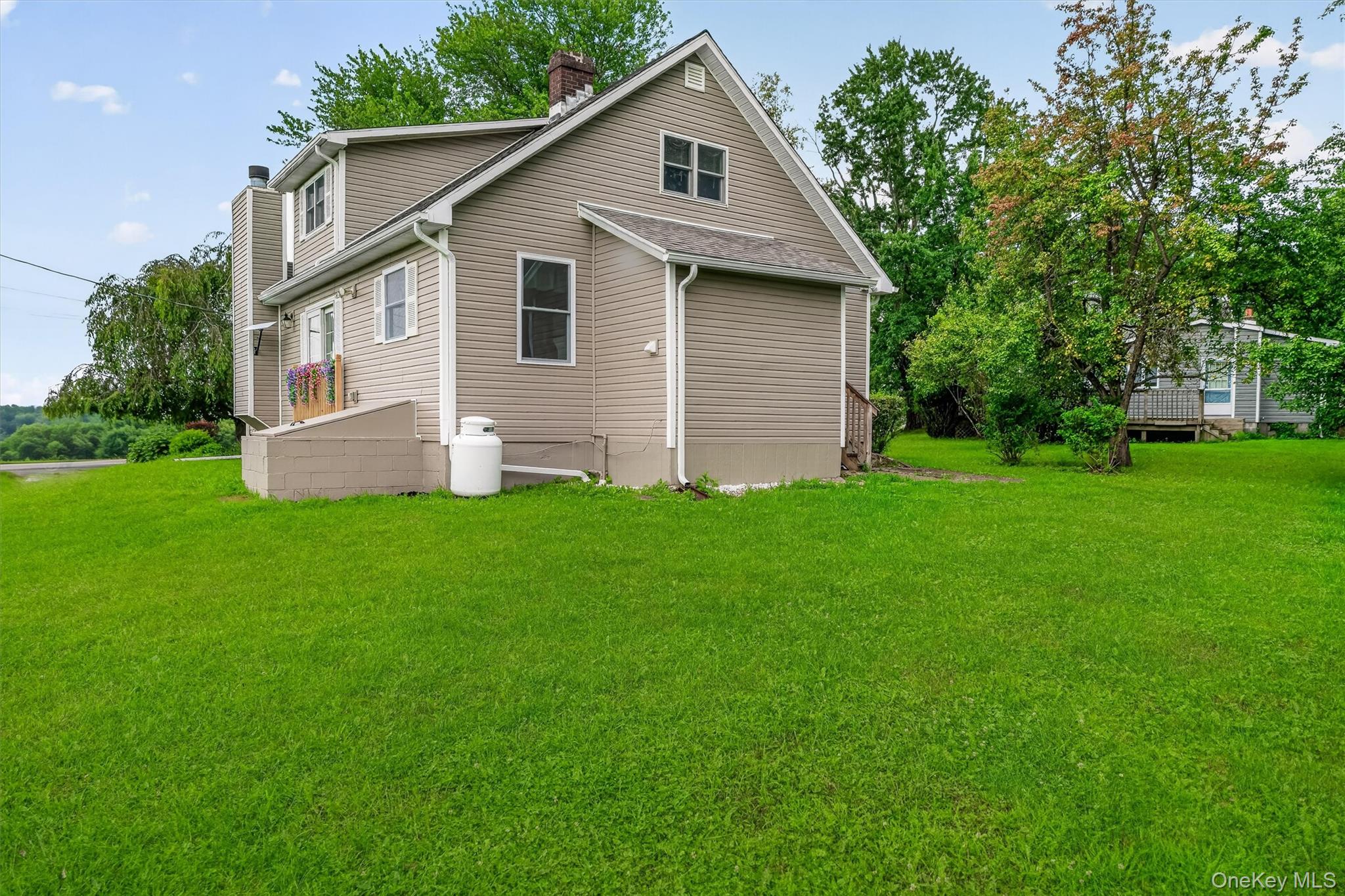355 County Highway 62 Property Photo 35