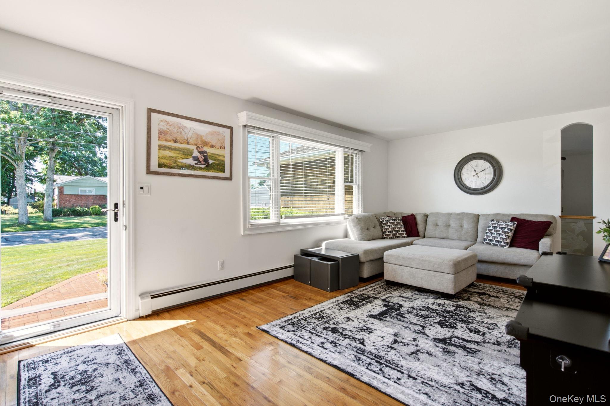215 Walker Street Property Photo 4