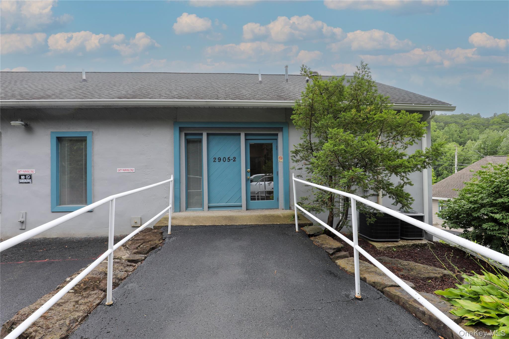 2905 Route 9w 2 Property Photo 2