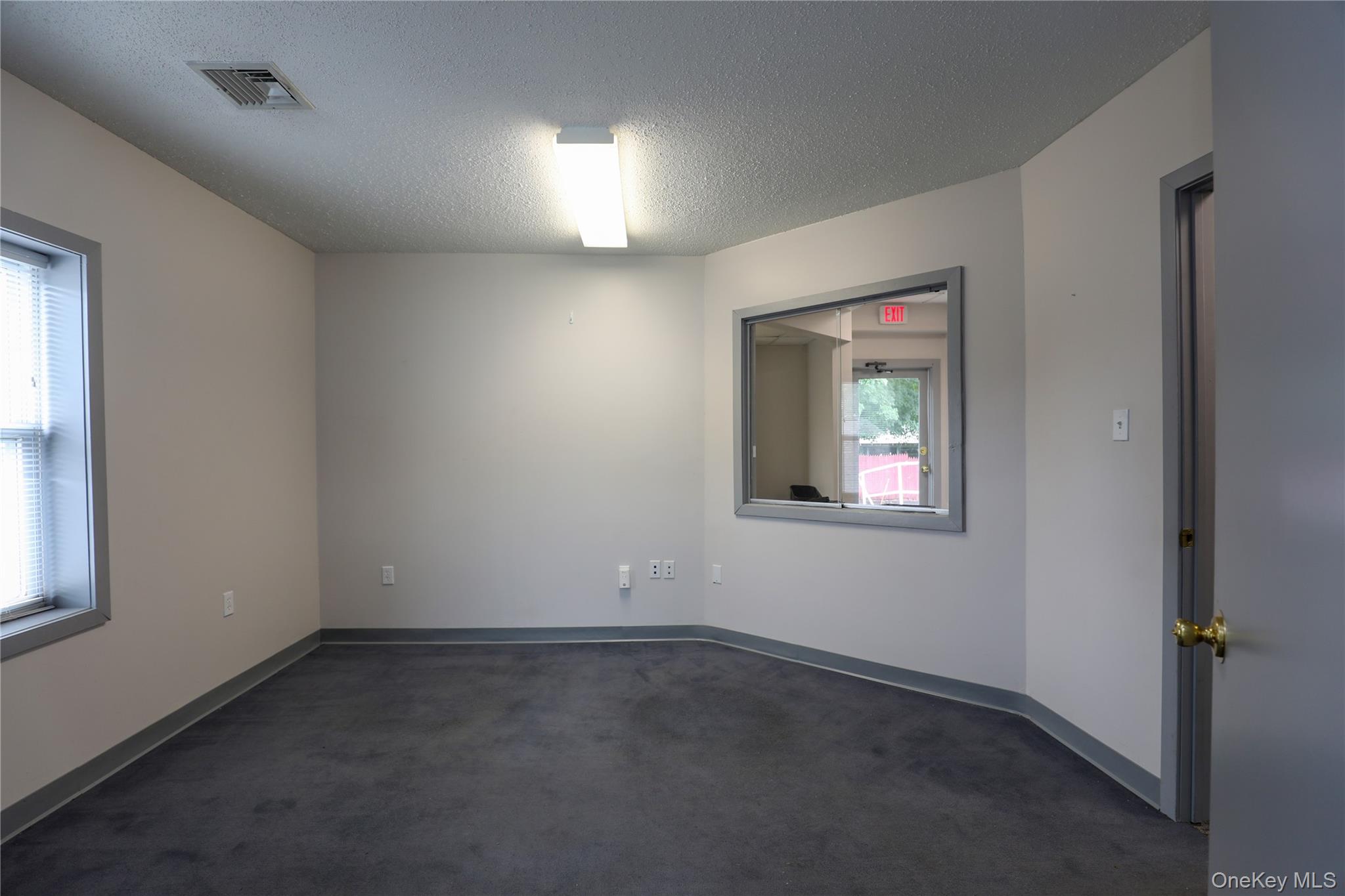 2905 Route 9w 2 Property Photo 5